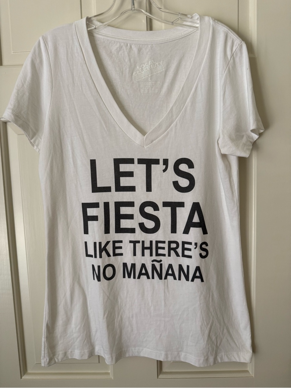 LET'S FIESTA Graphic V-Neck Tee - White, L